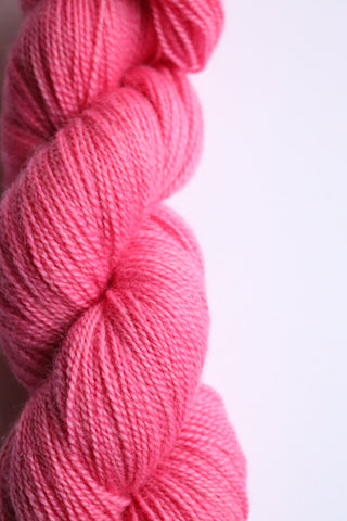Naturally Dyed Corriedale High Twist Sock Yarn 100g Col Bright Pink